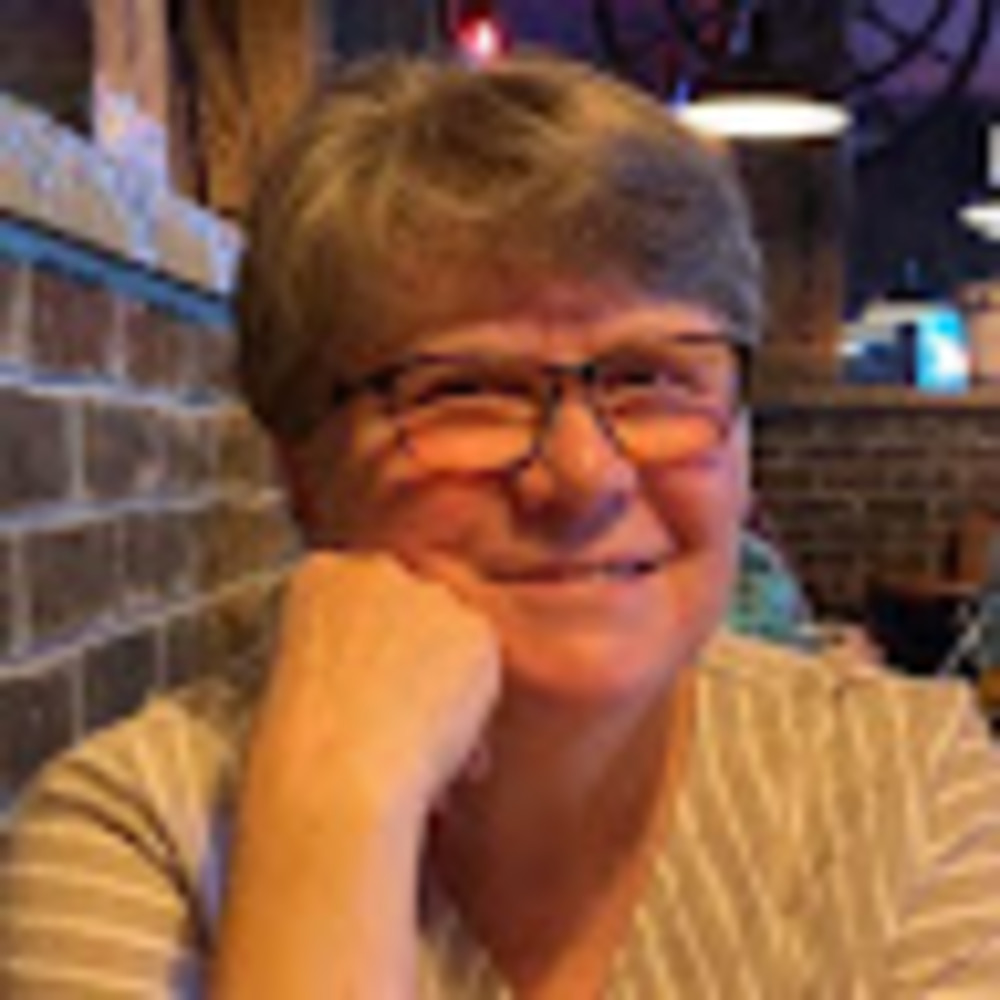 Meet your Posher, Lori